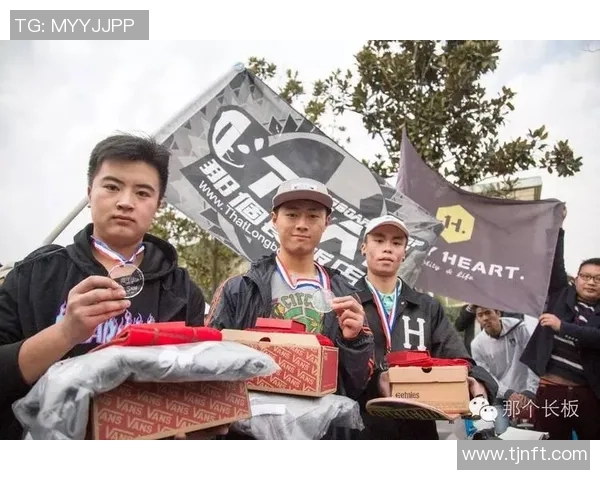 成都滑板队耐力对比深度解析与训练方法探讨 成都滑板队耐力对比深度解析与训练方法探讨