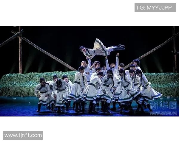 武汉街舞队的转型与创新探索:从传统到现代的舞蹈之旅 武汉街舞队的转型与创新探索:从传统到现代的舞蹈之旅